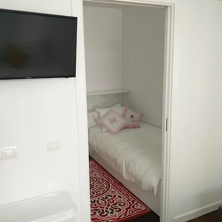 Apartment Expo Deluxe |rentexperience *